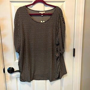 Brand new plus size blouse